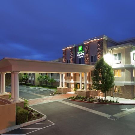 Holiday Inn Express Hotel & Suites Livermore By Ihg Екстериор снимка