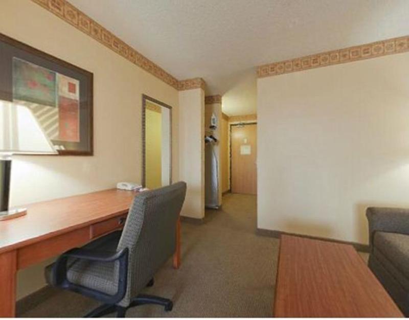 Holiday Inn Express Hotel & Suites Livermore By Ihg Екстериор снимка