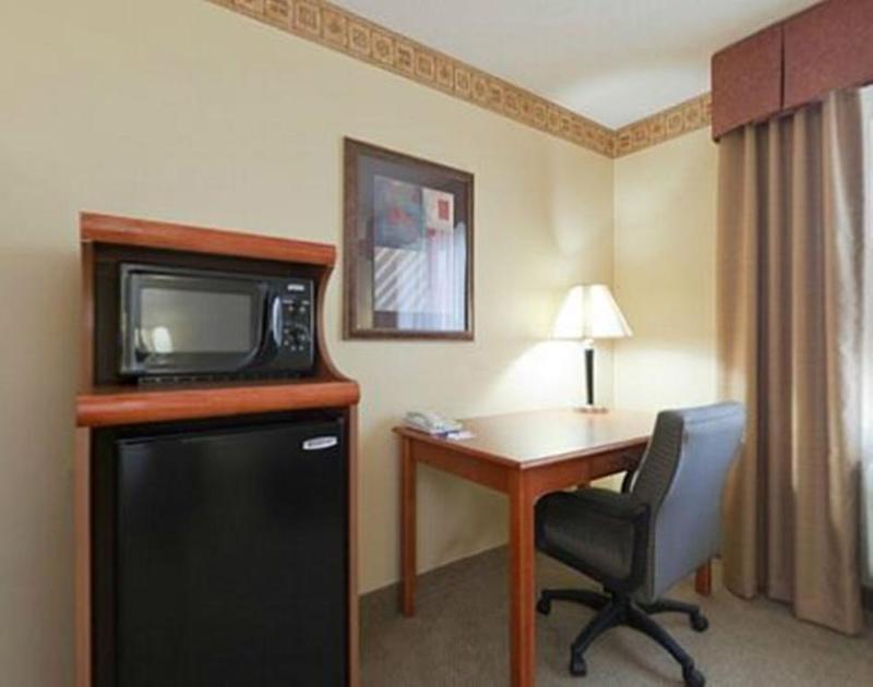 Holiday Inn Express Hotel & Suites Livermore By Ihg Екстериор снимка